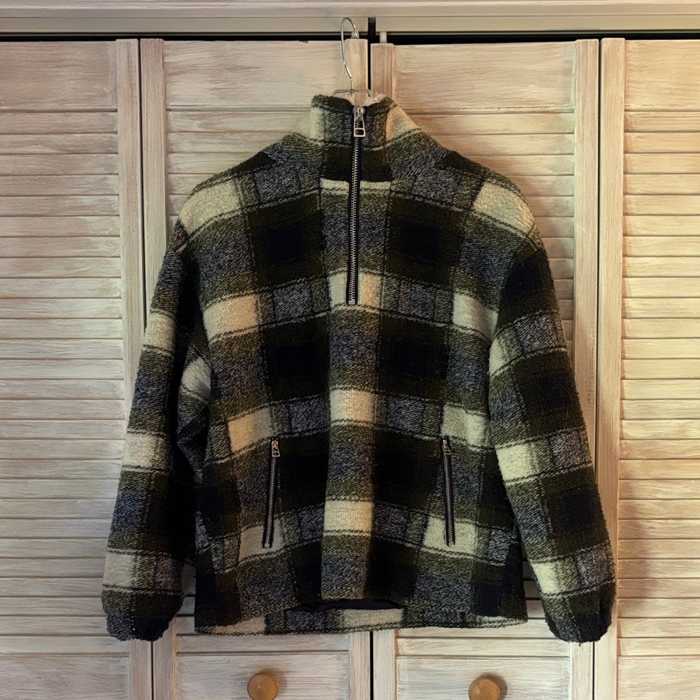 Forever 21 Half Zip Up